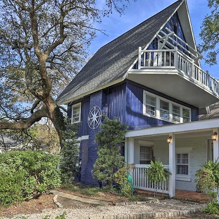 Coastal, Walkable Home In Historic Southport! Exterior foto